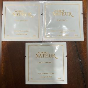 Holi (créme) and Holi (lift) samples